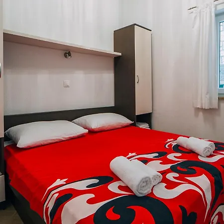 Center With Free Private Parking Baška Voda