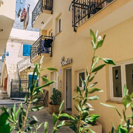 Center With Free Private Parking Apartment Baska Voda