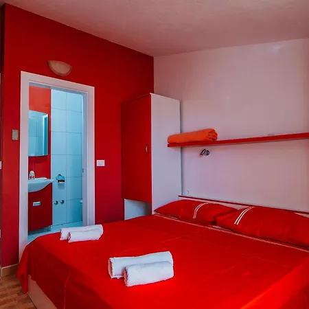 Center With Free Private Parking Apartment Baska Voda