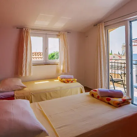 Apartment Center With Free Private Parking Baska Voda