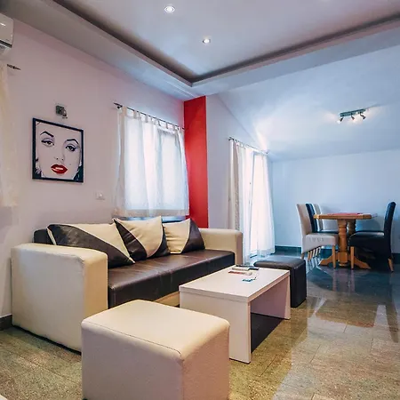 Center With Free Private Parking Appartement *